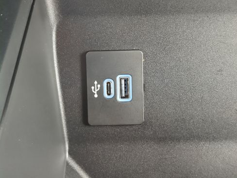 Certified 2025 Ford F250 XLT AWD/4WD image 19
