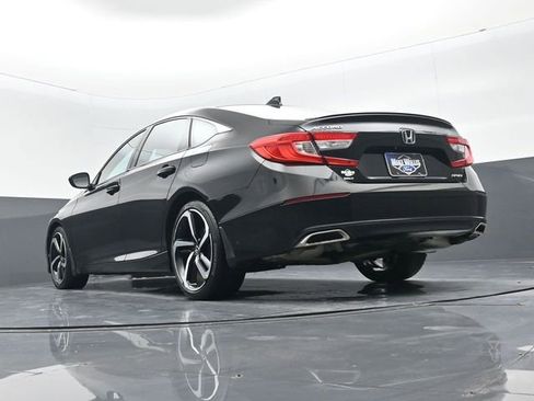 Used 2018 Honda Accord Sport image 21