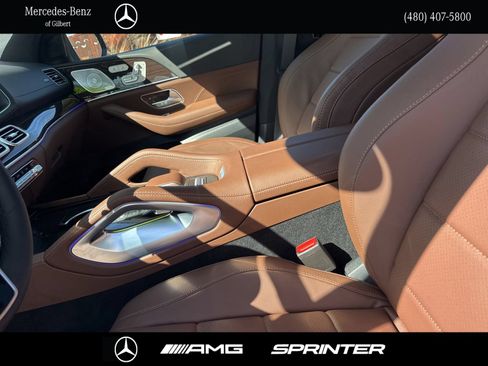Certified 2025 Mercedes-Benz GLS 450 4MATIC image 17