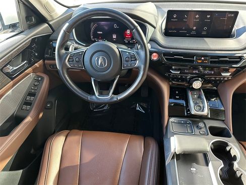 Used 2023 Acura MDX SH-AWD w/ Advance Package image 18