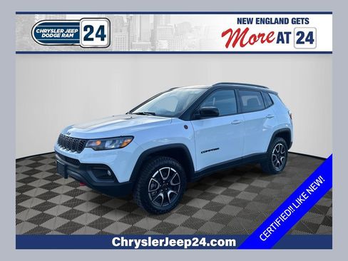 Used 2026 Jeep Compass Trailhawk w/ Sun, Sound & Navigation Group image 1
