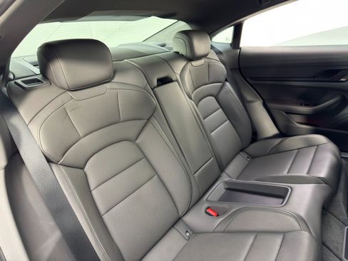 Used 2020 Porsche Taycan 4S w/ Premium Package image 42