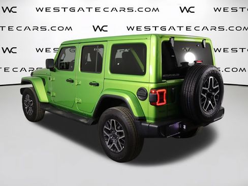 Used 2026 Jeep Wrangler Unlimited Sahara AWD/4WD image 46