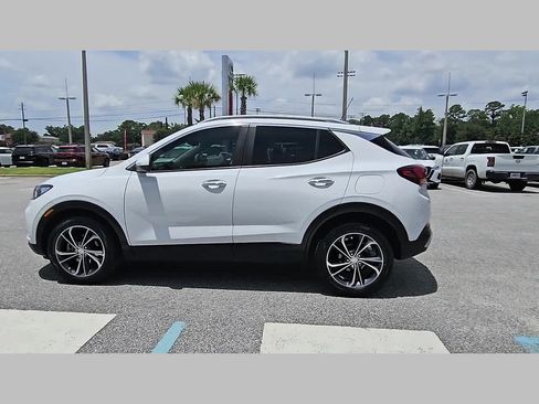 Used 2022 Buick Encore GX Select w/ Safety Package II FWD image 26