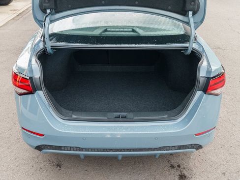 New 2025 Nissan Sentra SV image 7