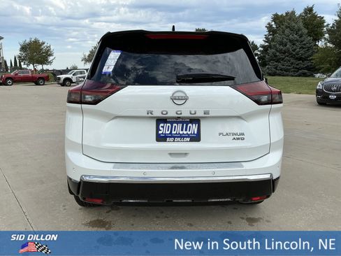 New 2026 Nissan Rogue Platinum w/ Platinum Premium Package image 4