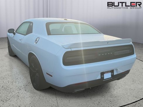 Used 2022 Dodge Challenger GT RWD image 10