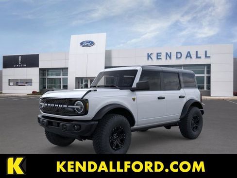 New 2026 Ford Bronco Badlands AWD/4WD image 1