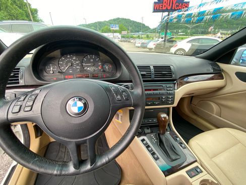 Used 2006 BMW 325Ci Convertible image 13