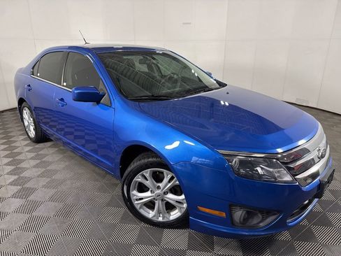 Used 2012 Ford Fusion SE image 2