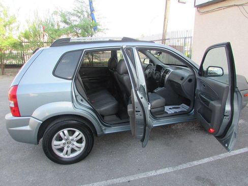 Used 2006 Hyundai Tucson Limited FWD image 34