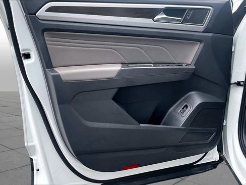 Certified 2023 Volkswagen Atlas SE FWD image 22
