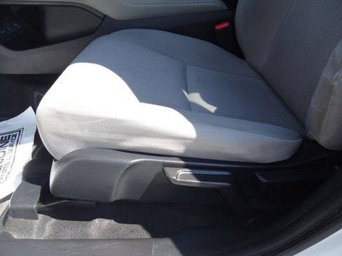 Used 2018 Honda HR-V EX image 24