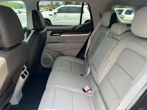 New 2027 GMC Terrain Denali w/ LPO, Floor Liner Package AWD/4WD image 10