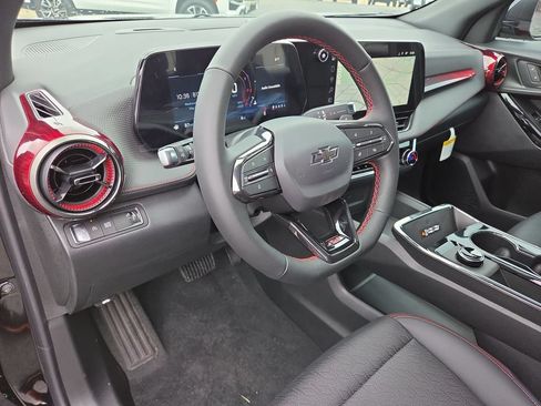 New 2026 Chevrolet Equinox RS FWD image 2