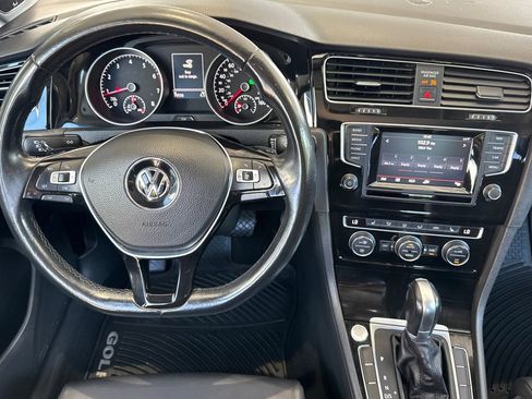 Used 2015 Volkswagen Golf SEL w/ Lighting Package (SEL) FWD image 18