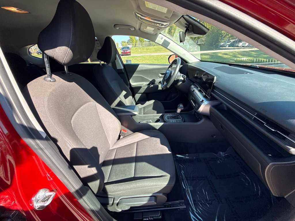 Used 2025 Hyundai Kona SEL AWD/4WD image 41