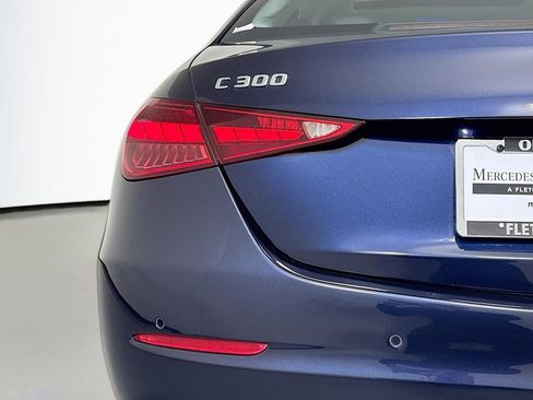 Certified 2022 Mercedes-Benz C 300 Sedan w/ Exclusive Trim Package image 15