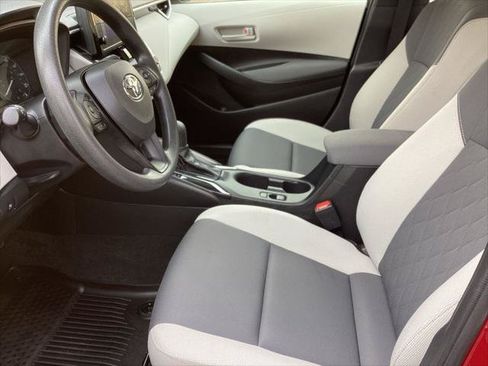 Certified 2025 Toyota Corolla LE w/ LE Premium Package FWD image 3