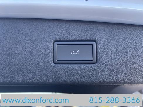 New 2024 Volkswagen Tiguan Wolfsburg Edition image 25