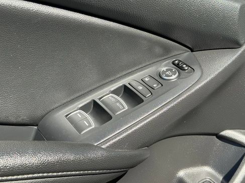 Used 2020 Honda Accord EX image 36