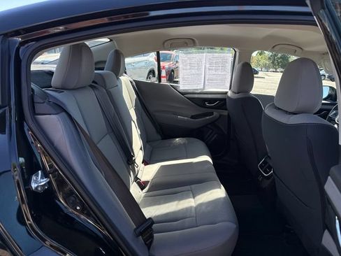 Used 2025 Subaru Legacy Premium AWD/4WD image 10
