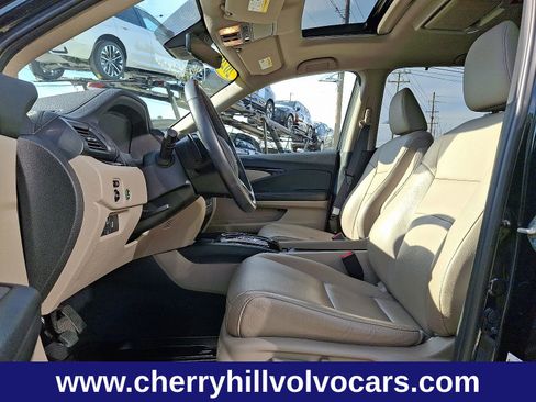 Used 2020 Honda Pilot Touring image 15