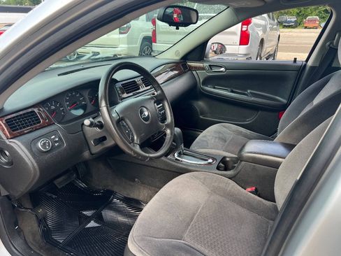 Used 2012 Chevrolet Impala LS FWD image 10