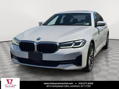 Used 2023 BMW 530e xDrive w/ Premium Package
