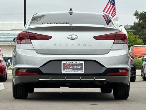 Used 2020 Hyundai Elantra Value Edition FWD image 5
