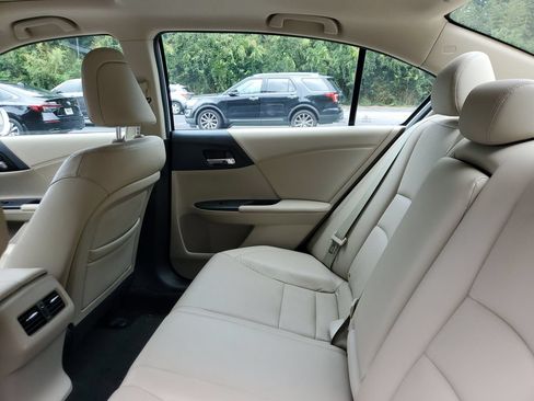 Used 2014 Honda Accord EX-L image 12