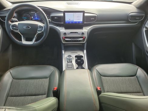 Used 2022 Ford Explorer Timberline w/ Timberline Technology Package image 17