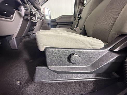 Used 2019 Ford F250 XL w/ STX Appearance Package AWD/4WD image 21