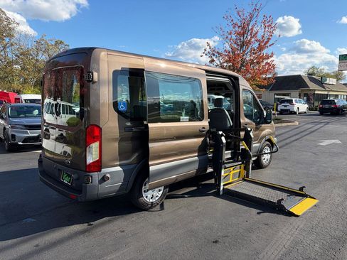 Used 2017 Ford Transit 350 XL RWD image 40