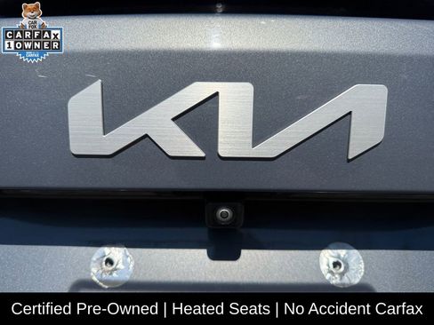 Certified 2024 Kia Sorento S image 17