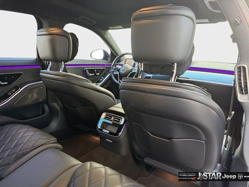 Used 2024 Mercedes-Benz S 580 4MATIC Sedan w/ AMG Line image 27