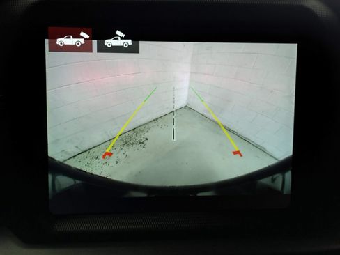 Used 2020 Jeep Wrangler Unlimited Sahara AWD/4WD image 12