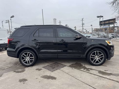 Used 2018 Ford Explorer Sport w/ Equipment Group 401A image 4