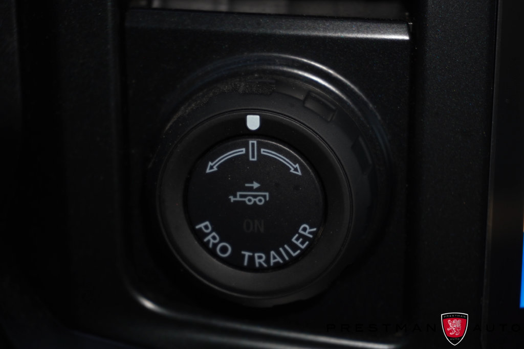 Used 2024 Ford F250 Lariat w/ Lariat Ultimate Package AWD/4WD image 39