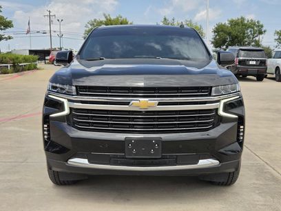 Used 2023 Chevrolet Suburban LT w/ Luxury Package