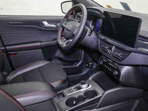 Used 2025 Ford Escape ST-Line Select w/ Tech Pack #1 image 22