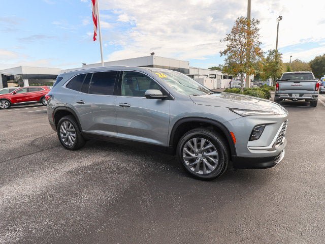 Used 2026 Buick Enclave Preferred FWD image 12