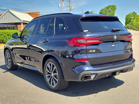 Used 2022 BMW X5 xDrive40i w/ M Sport Package AWD/4WD image 9