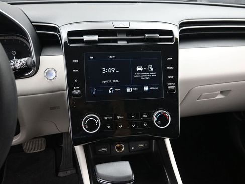 Certified 2023 Hyundai Tucson SEL AWD/4WD image 16