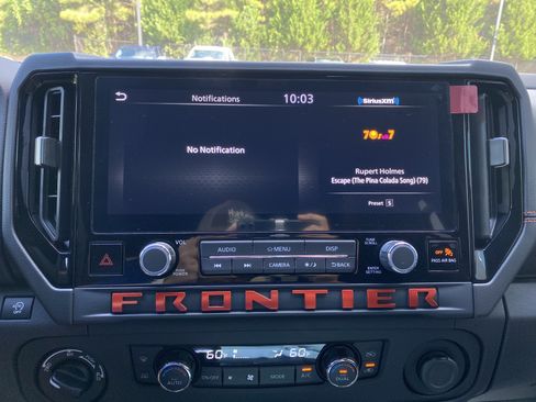 Used 2025 Nissan Frontier PRO-4X w/ Pro Convenience Package AWD/4WD image 26