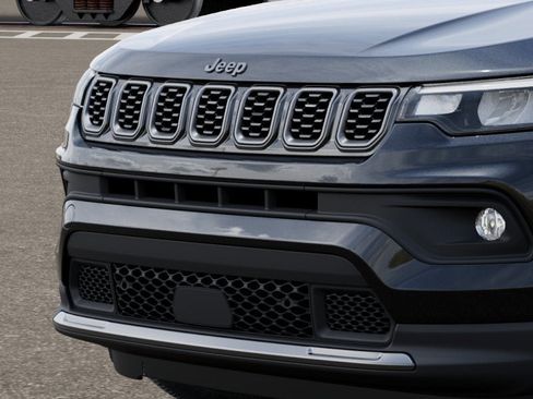 New 2026 Jeep Compass Latitude AWD/4WD image 35