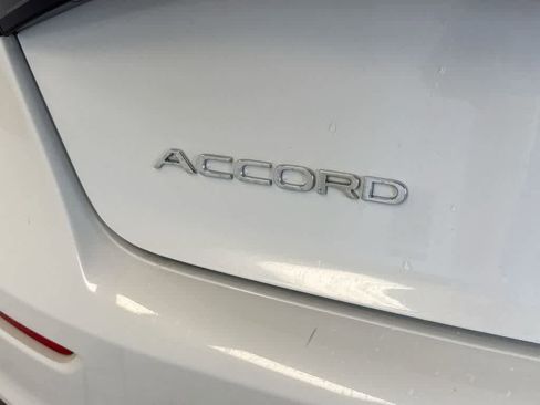 Certified 2025 Honda Accord SE image 13