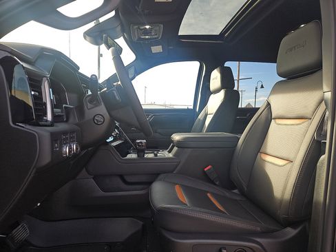 New 2026 GMC Sierra 1500 AT4 w/ Technology Package image 15