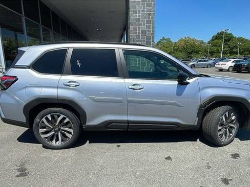 New 2026 Subaru Forester Touring AWD/4WD image 8