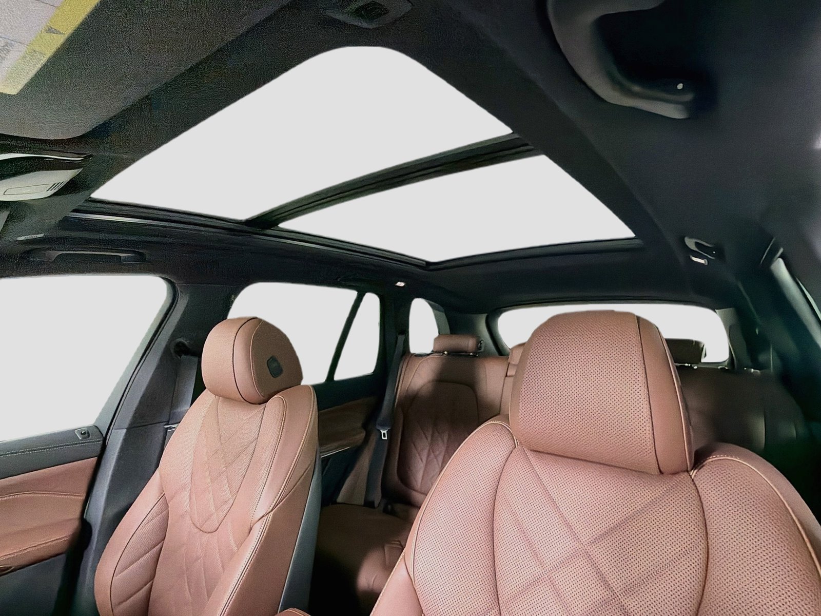 New 2026 BMW X5 xDrive40i w/ Premium Package AWD/4WD image 15